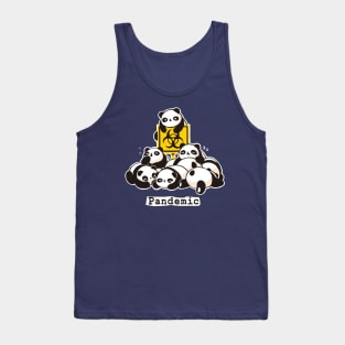 Funny Panda Pun - Pandemic 2020 - Social Distancing Tank Top